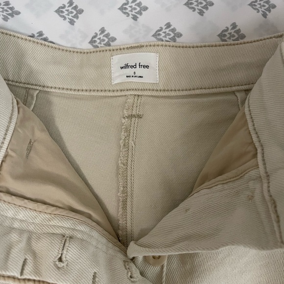 Aritzia Wilfred Free Modern Cargo Pant - Picture 3 of 16